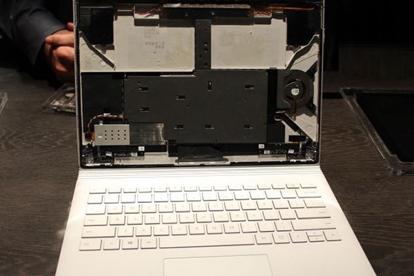win10笔记本Surface Book全方位评测 判断他是否值得购买