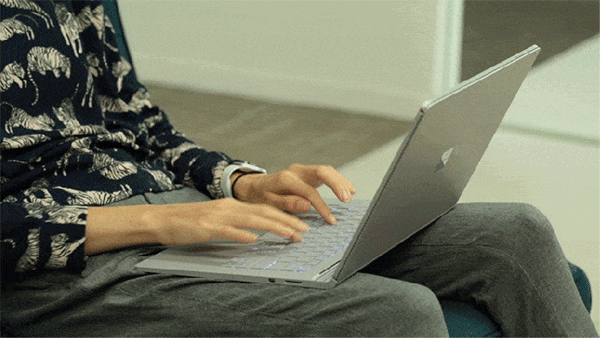 win10笔记本Surface Book全方位评测 判断他是否值得购买