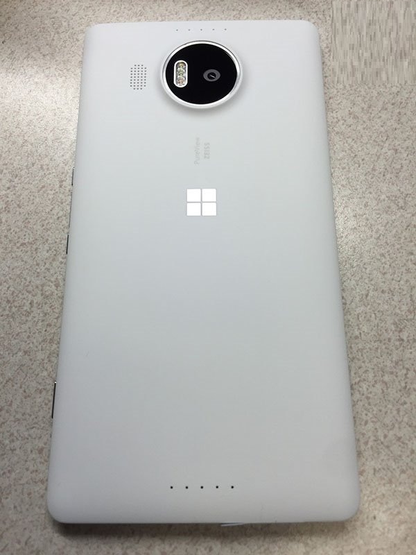 微软Win10旗舰手机Lumia950 XL正式发售图文欣赏